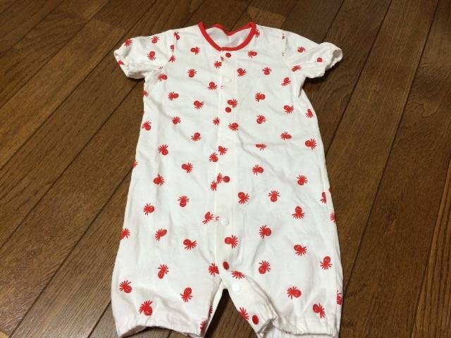 コムサイズム ロンパース 半袖 タコ柄 新品 中古のオークション モバオク